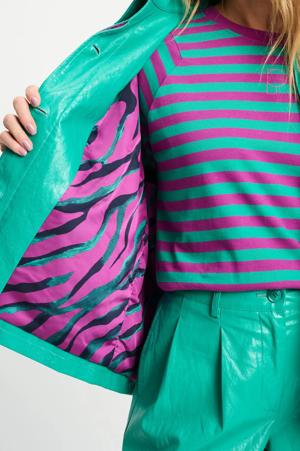 JAS - Faux Leather Wander Green - Image 5
