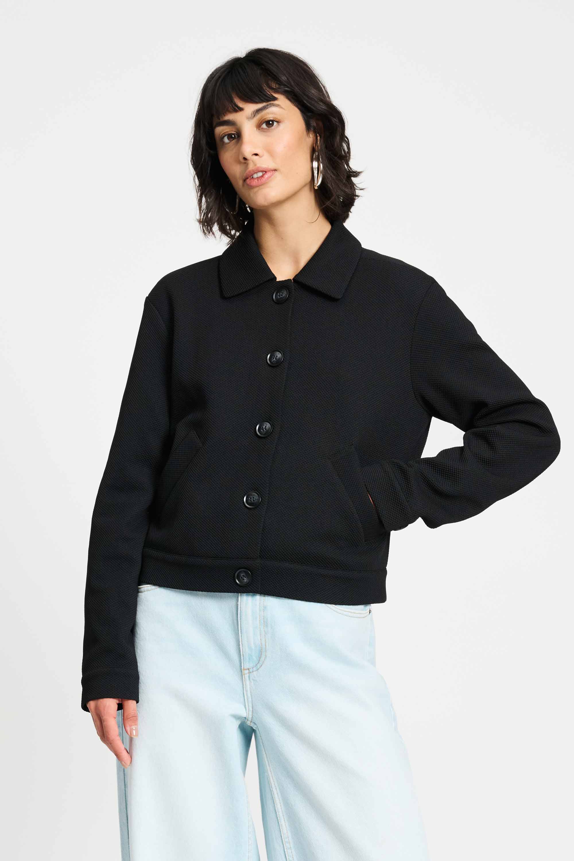 JAS - Iris Black - Image 3