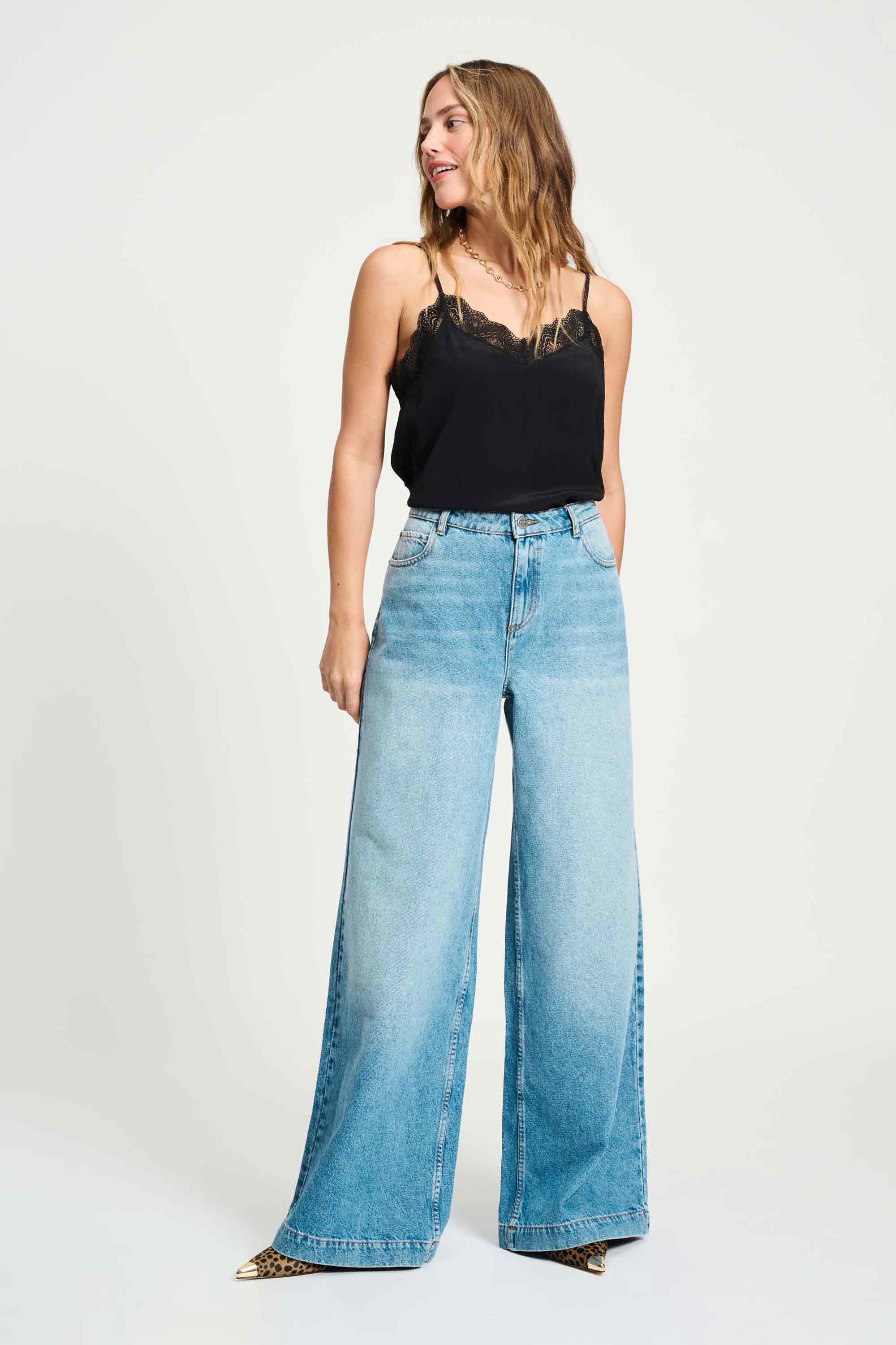 JEANS - Baggy Wideleg Mid Blue - Image 4