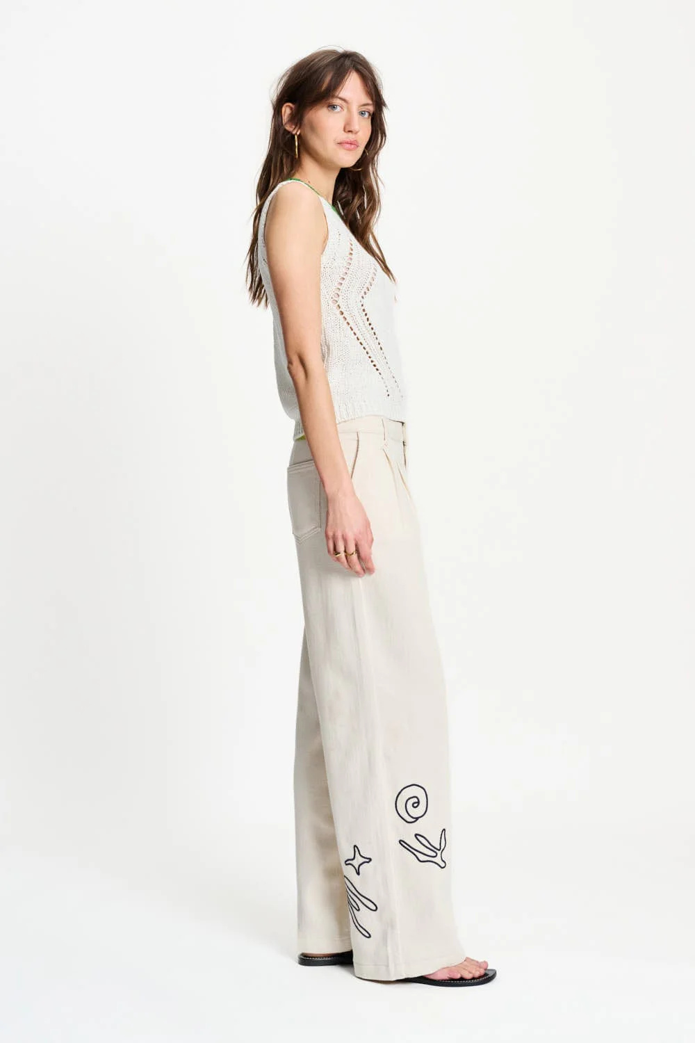 JEANS - White Embroidery - Image 4