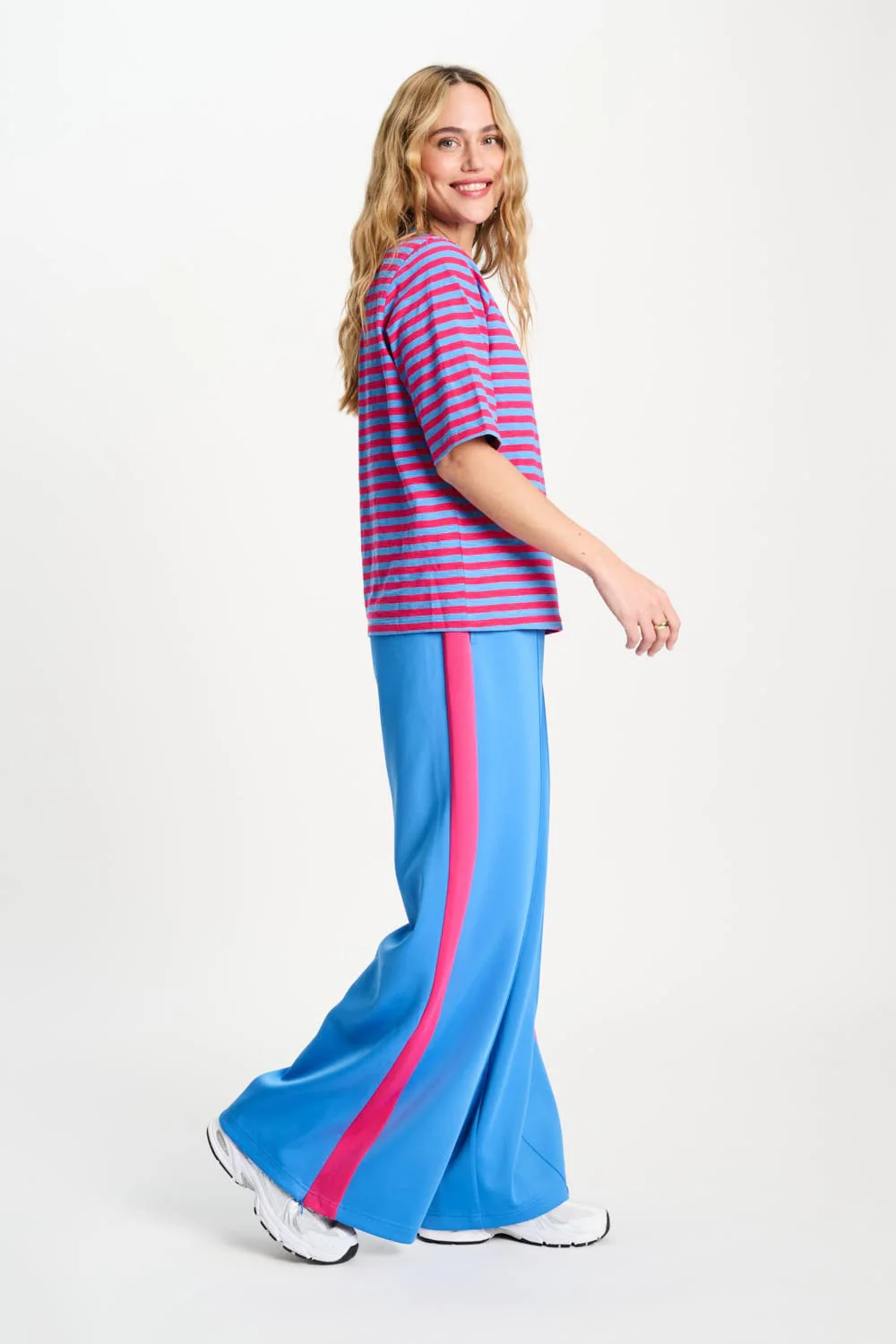 TSHIRT - Striped Smashing Blue Bright Rose - Image 3